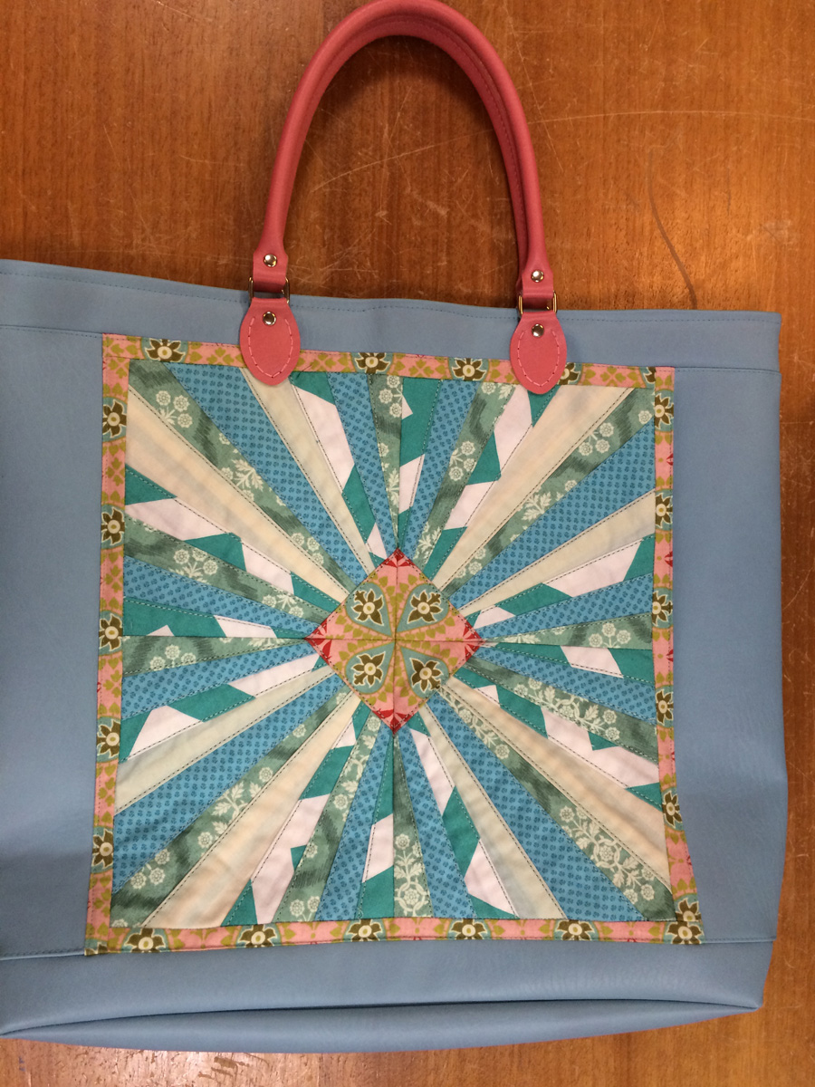 Patchwork-Quilting-with-Embroidery-Sowingmachine-1